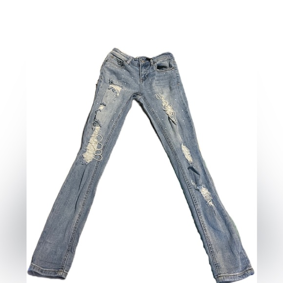 COPY - • Vanilla Star Mid Rise Pearl Skinny Jeans New Without Tags - Picture 3 of 13